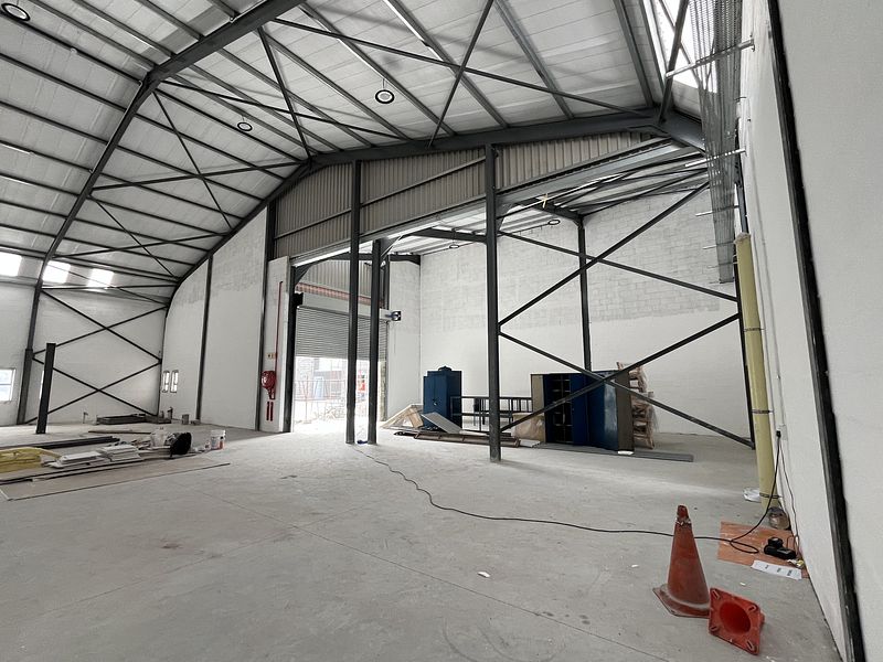 713 m² Industrial to let in Epping 2, 98A Bofors Circle (photo 4)