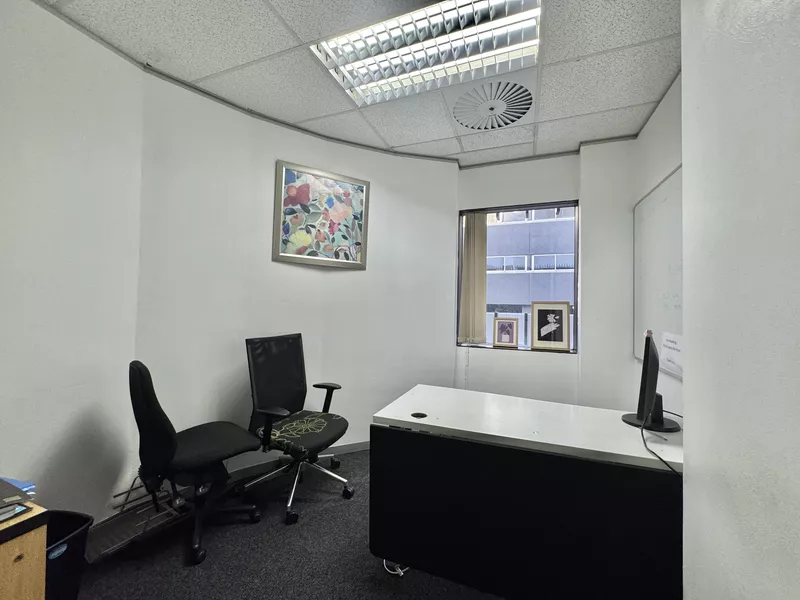 1 468 m² Office to let in Cape Town City Centre/CBD, 9 Long Street (photo 22)