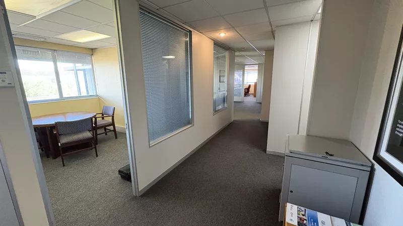 243 m² Office to let in Tyger Valley, Edward 3 (photo 14)