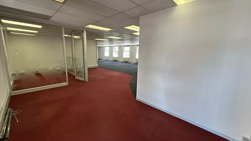 230 m² Office to let in Southern Suburbs, Tokai On Main Office Park (photo 6)