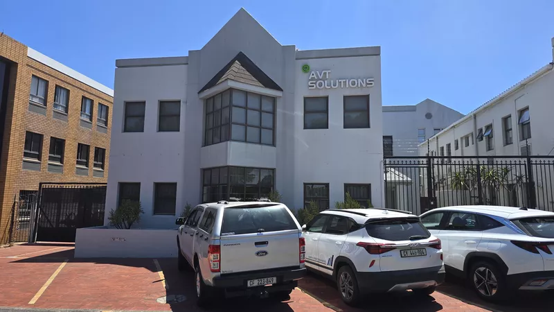 495 m² Office to let in Tyger Valley, 283 Durban Road (photo 4)