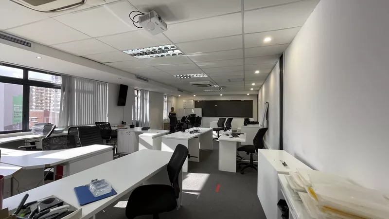 288 m² Office to let in Cape Town City Centre/CBD, 33 Bree Street (photo 19)