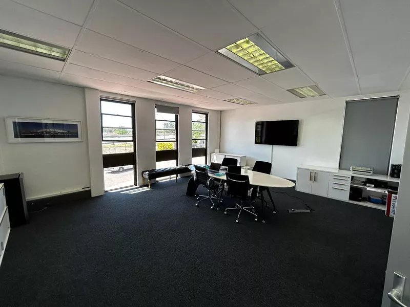 1 180 m² Industrial to let in Bellville, Steel Park (photo 13)
