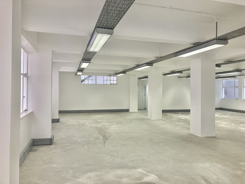 372 m² Office to let in Cape Town City Centre/CBD, 33 Waterkant Street (photo 3)