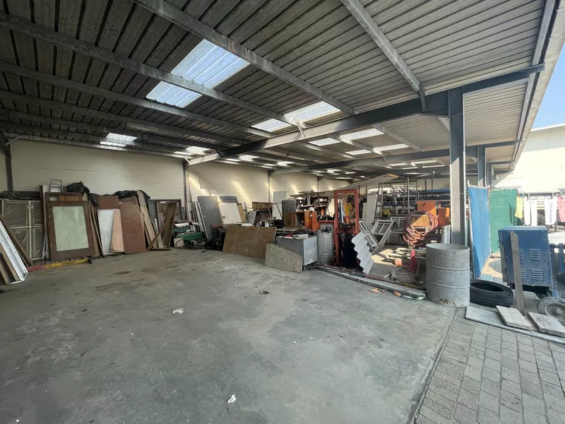 1 146 m² Industrial for sale in Capricorn Park, Bruce Dundas Construction (photo 9)