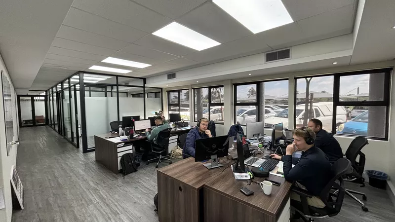 461 m² Office to let in Kraaifontein Industria, 28 Karee Road - Office Compartment Only (photo 4)