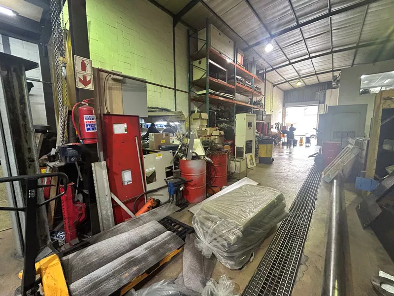 374 m² Industrial to let in Stikland Industrial, Rivers Edge Business Park (photo 8)