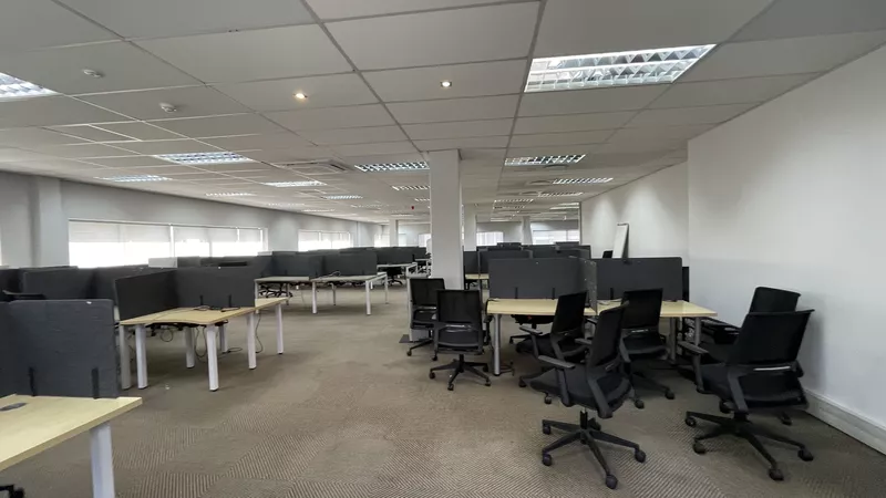 1 516 m² Office to let in Cape Town City Centre/CBD, 22 Long Street (photo 12)