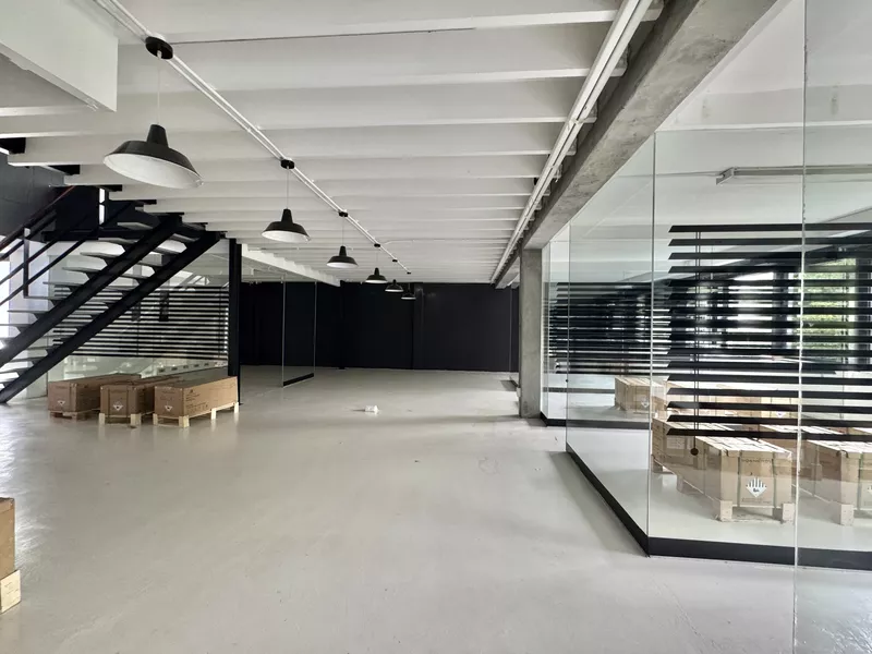 388 m² Office to let in Cape Town, Lifestyle on Kloof (photo 15)