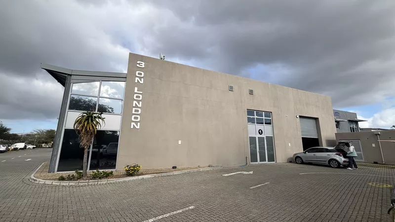 547 m² Industrial to let in Brackenfell, 3 on London, Brackengate Business Park (photo 15)