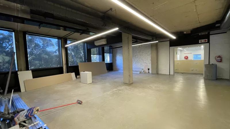 815 m² Office to let in Woodstock, Tramways (photo 36)