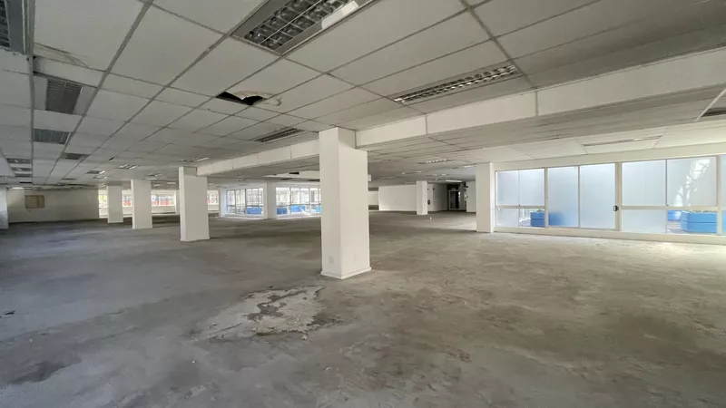 2 731 m² Office to let in Cape Town City Centre/CBD, 35 Wale (photo 17)