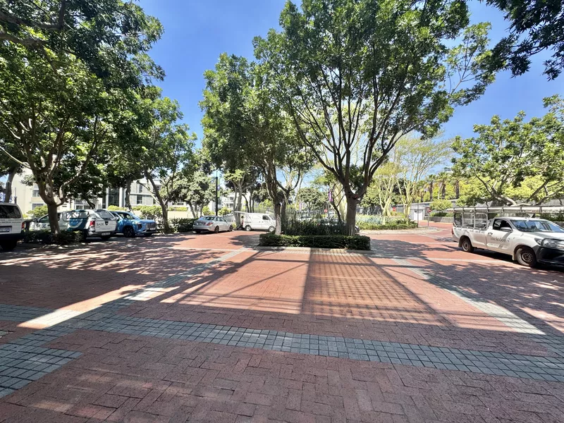 260 m² Office to let in Waterfront, Merchant House (photo 14)