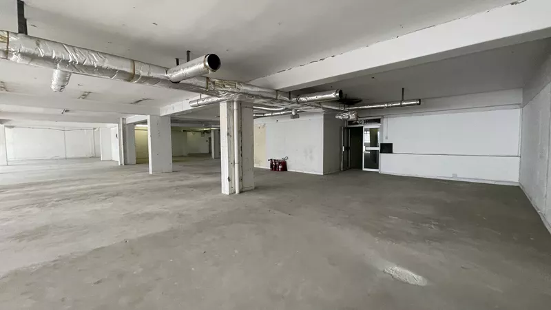 900 m² Office to let in Cape Town City Centre/CBD, Cubana House (photo 12)