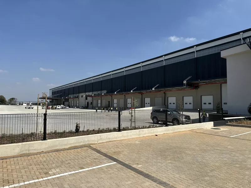 18 756 m² Industrial to let in Lethabong, Longlake Building 2 (photo 70)