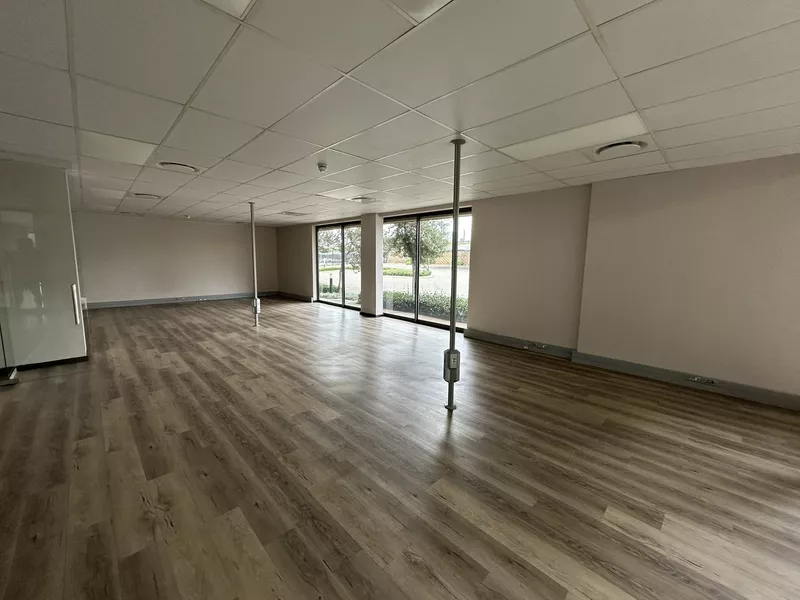 Eastport Building 2, Midrand (photo 8)