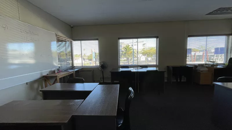 255 m² Office for sale in Table View, 145 on Blaauwberg (photo 7)