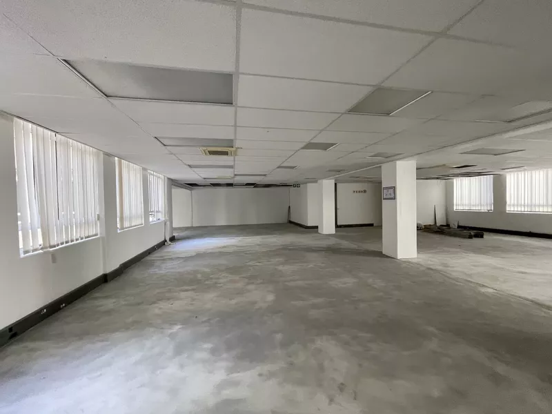 738 m² Office to let in Cape Town City Centre/CBD, Constitution House (photo 10)