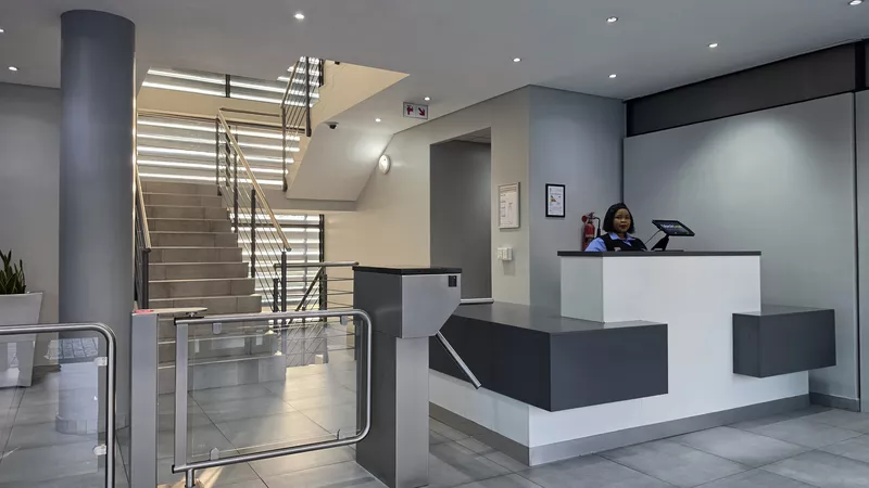 1 067 m² Office to let in Tyger Chambers, Tyger Chambers 2 (photo 6)