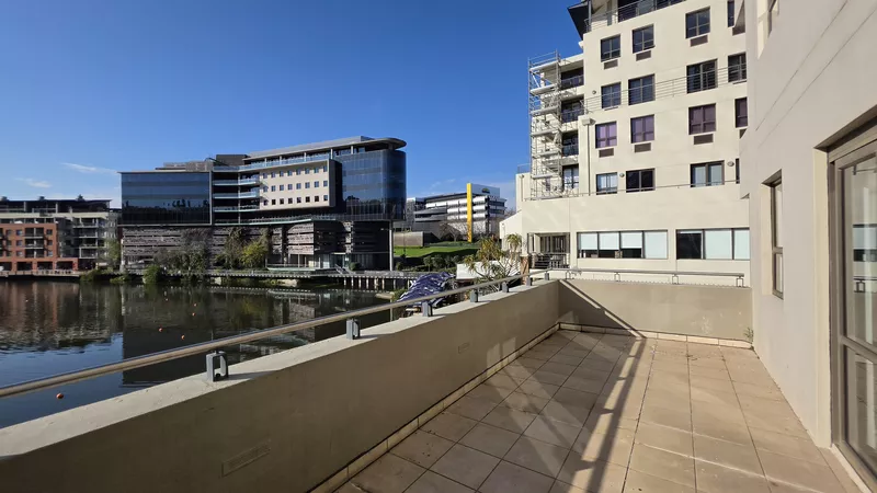 415 m² Office for sale in Tyger Waterfront, Waterfront Terraces (photo 51)
