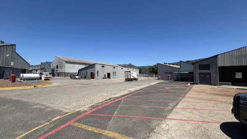 1 445 m² Industrial to let in Paarl, Spilo Business Park (photo 33)