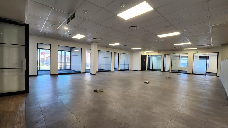 1 095 m² Office to let in Sable Square, Sable Square - Block D (photo 30)