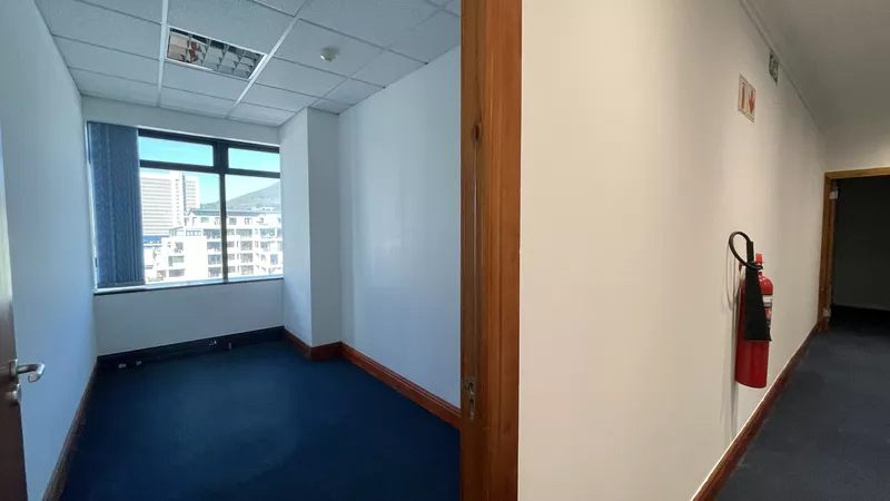 283 m² Office to let in Cape Town City Centre/CBD, The Pinnacle (photo 13)