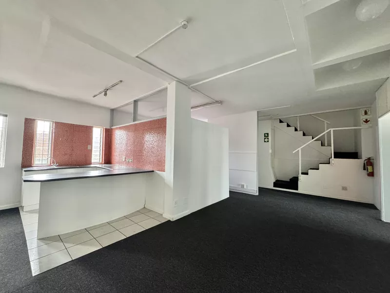 400 m² Office to let in Cape Town City Centre/CBD, 81 St Johns Street (photo 21)