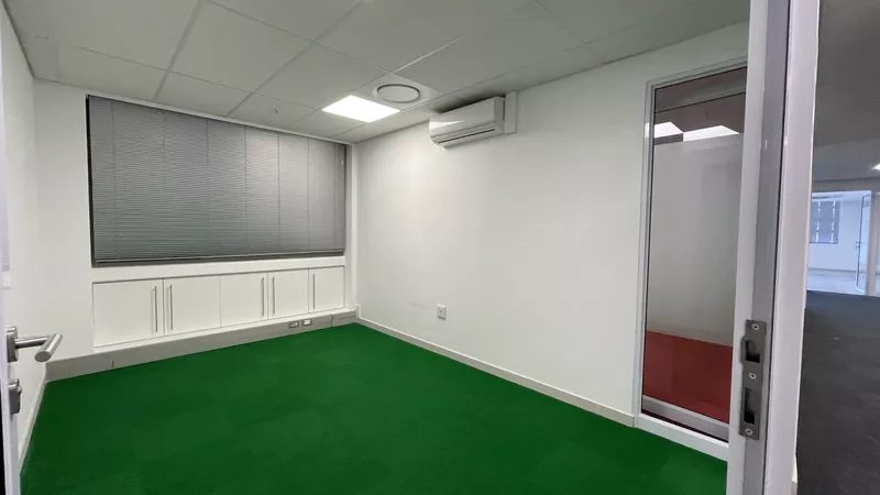 688 m² Office to let in Salt River, Upper East Side (photo 18)