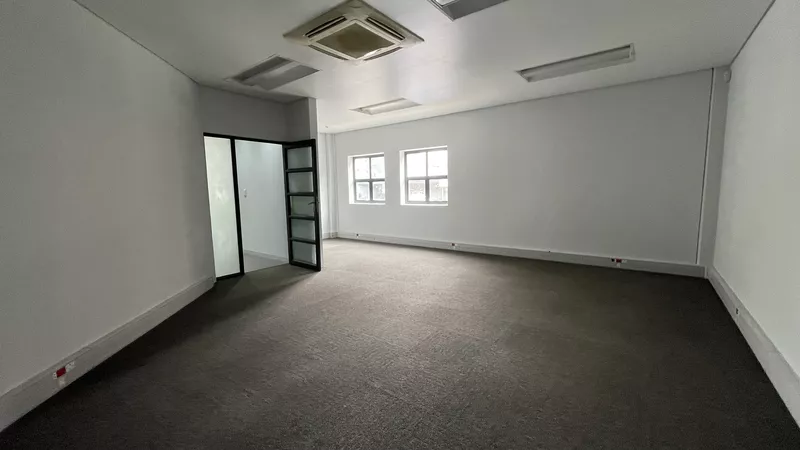 1 172 m² Office to let in Salt River, 127 Cecil Road (photo 8)
