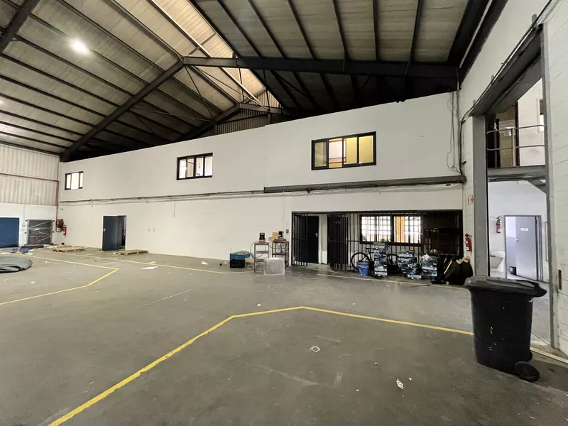4 664 m² Industrial for sale in Beaconvale, 8 Juliana Rd (photo 15)