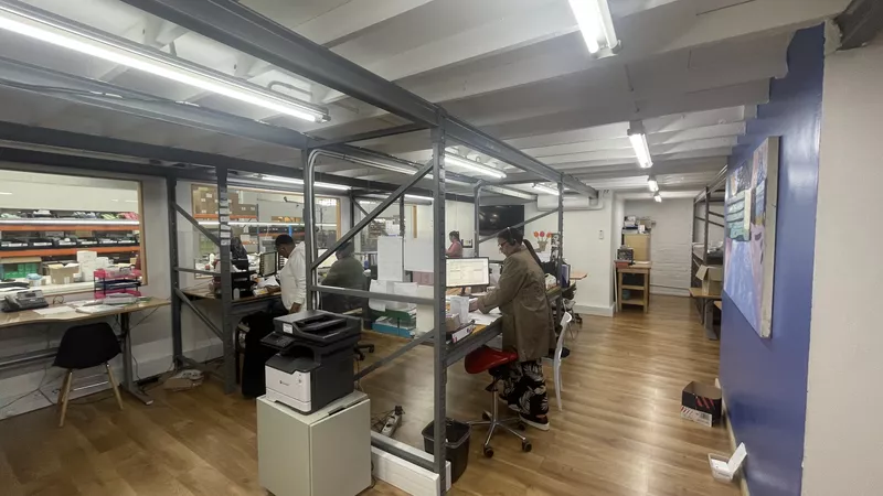 945 m² Industrial to let in Observatory, St Michael Park Unit 8 (photo 16)