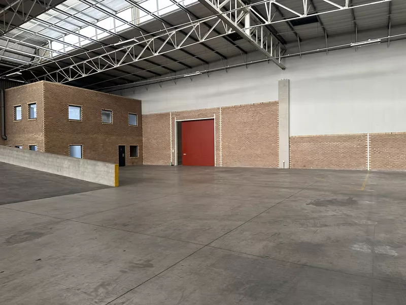 4 989 m² Industrial to let in Germiston, Devon East (photo 31)