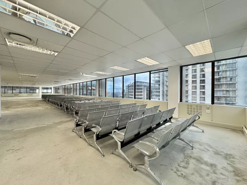 920 m² Office to let in Cape Town City Centre/CBD, 2 Long Street (photo 18)