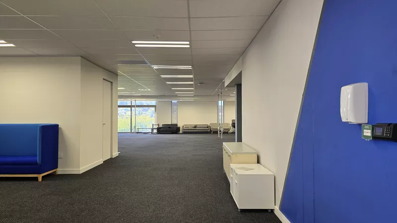 2 029 m² Office to let in Klein D'Aria Estate, Klein D'Aria Office Estate - Block A (North) (photo 22)