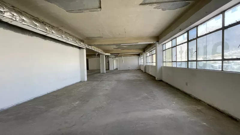 2 700 m² Office to let in Cape Town City Centre/CBD, Cubana House (photo 11)
