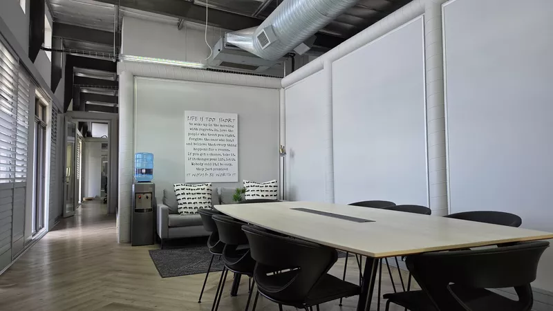 380 m² Office to let in Tyger Waterfront, The Cliffs (photo 28)