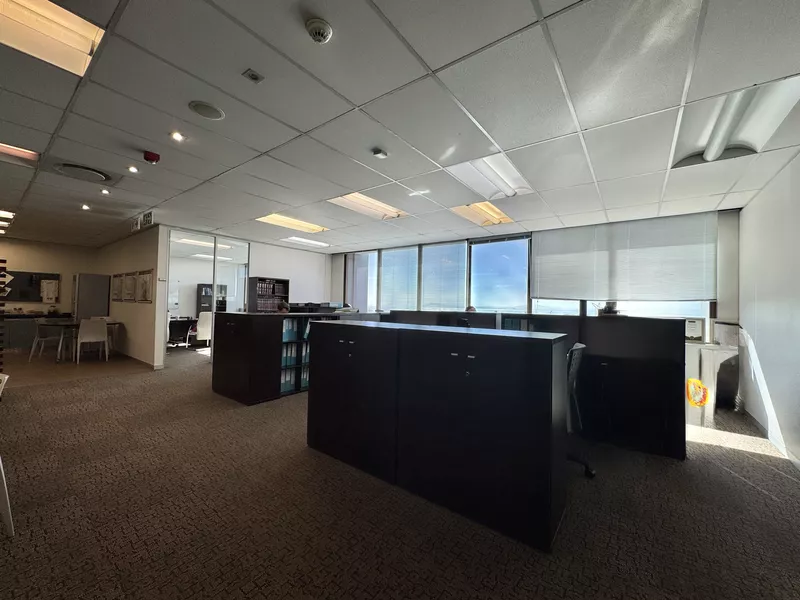 542 m² Office to let in Cape Town City Centre/CBD, 2 Long Street (photo 20)