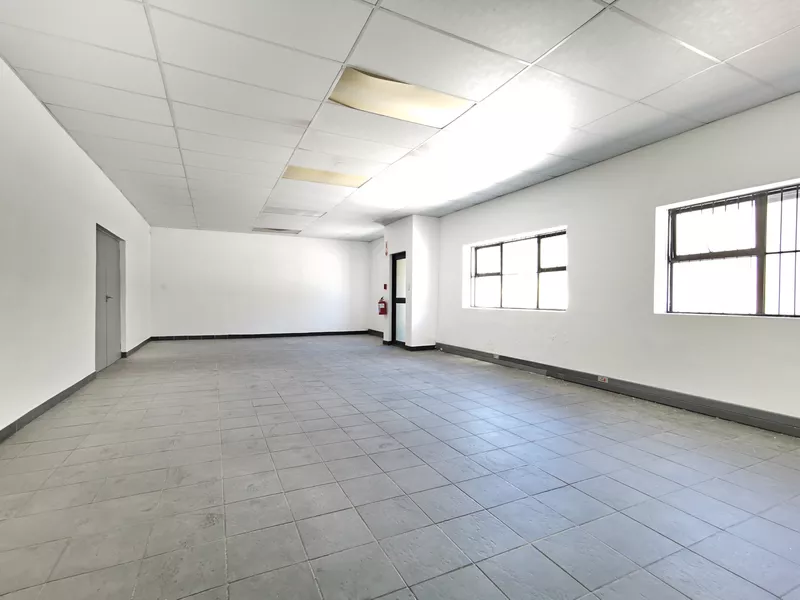 1 054 m² Industrial to let in Milnerton, The Studios (photo 10)