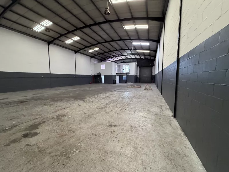 532 m² Industrial to let in Bellville, Symphony Park (photo 12)
