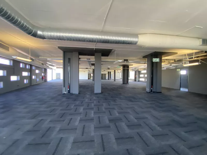 859 m² Office to let in Brooklyn, Northgate Business Park (photo 15)