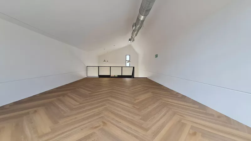166 m² Office to let in Century City, Bridgewater One - Studios (Block B) (photo 28)