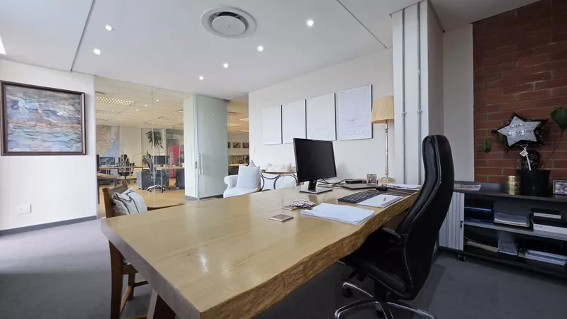 233 m² Office for sale in Century City, Matrix (photo 27)