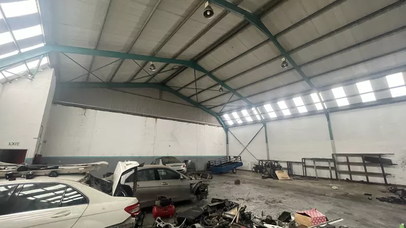 900 m² Industrial to let in Ottery, 2 Ferndale Drive (photo 17)