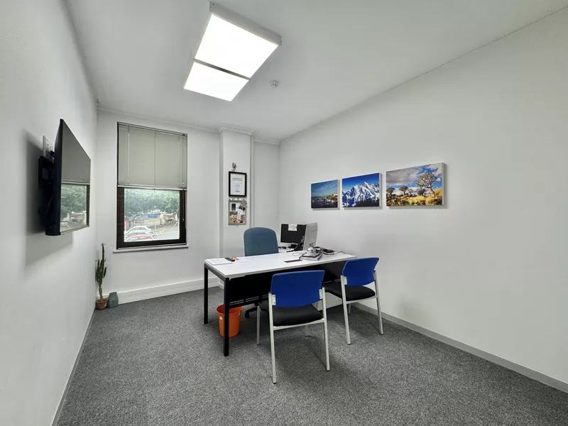 3 225 m² Office for sale in Cape Town, Mill House (photo 51)