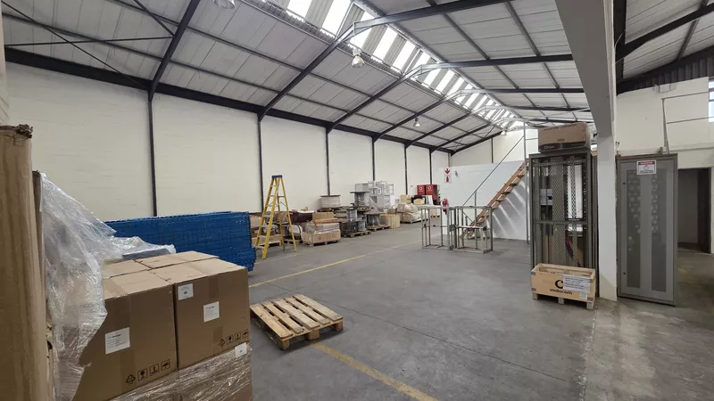 1 152 m² Industrial to let in Saxenburg Park 1, 11 Chardonnay Road, Saxenburg Park 1 (photo 16)