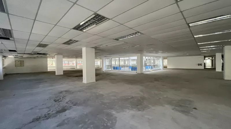 1 365 m² Office to let in Cape Town City Centre/CBD, 35 Wale (photo 5)