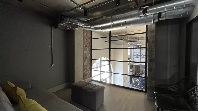 287 m² Office for sale in Woodstock, The Ironworks (photo 21)