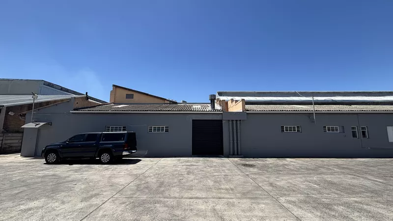 1 514 m² Industrial to let in Paarl, Spilo Business Park (photo 2)