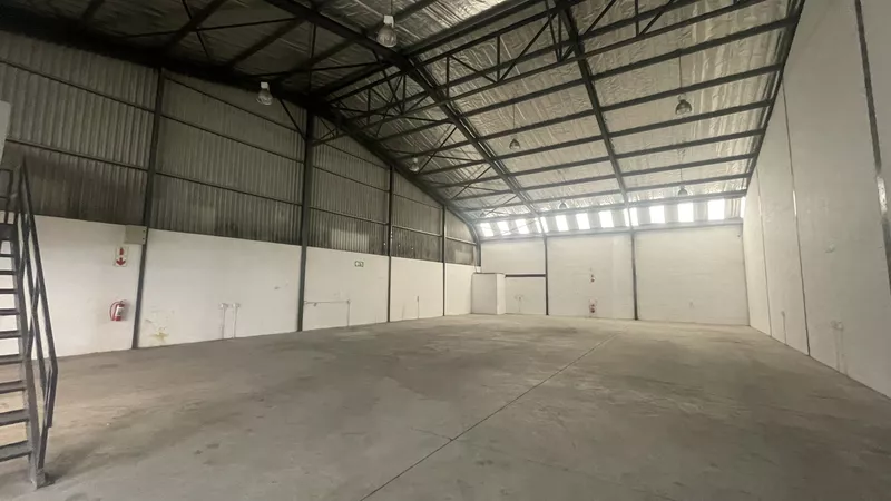 560 m² Industrial to let in Epping 2, Bofors Three Industrial Park (photo 5)